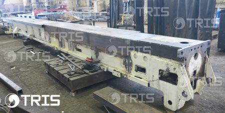 мачта ремонт мачты буровой крановой мачта bauer стрела направляющие Bauer Mastunterteil Vertical drilling rig mast lead гусек конек блок полиспаст ремонт восстановление направляющие
